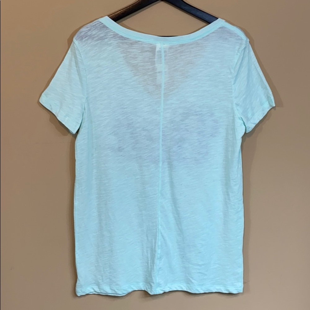 VS PINK Signature V Neck Tee - Picture 3 of 4
